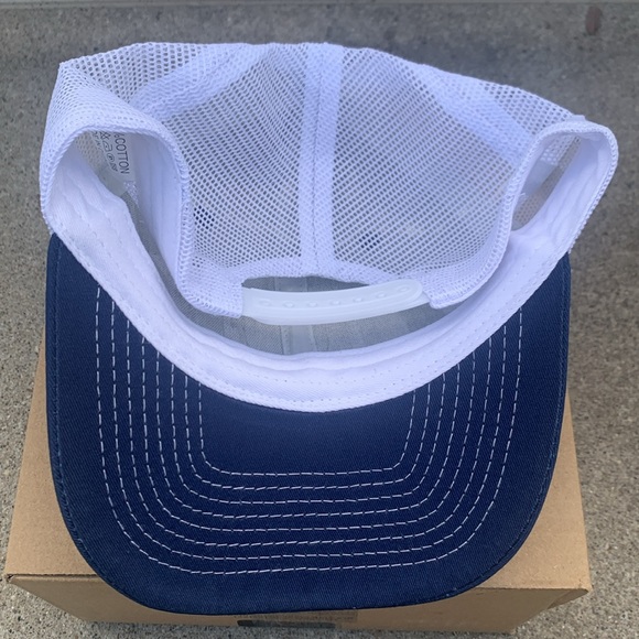 Unisex Mens and Womens Trucker Hat Cap Blue NWT One Size - Picture 5 of 10